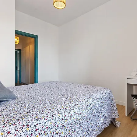 Appartamento Terraza Luminosa, Céntrico, A 10 Min De La Playa *